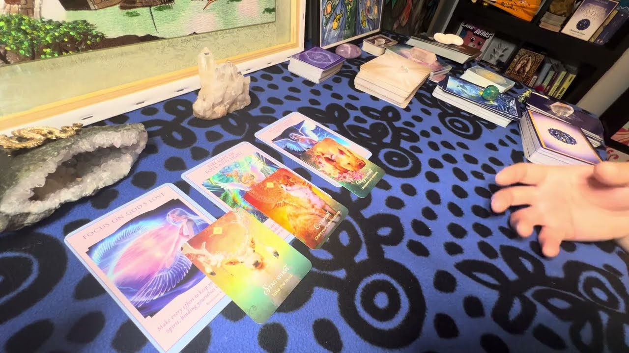 10/10 PORTAL READING: Seeing others through the eyes of unconditional love. 