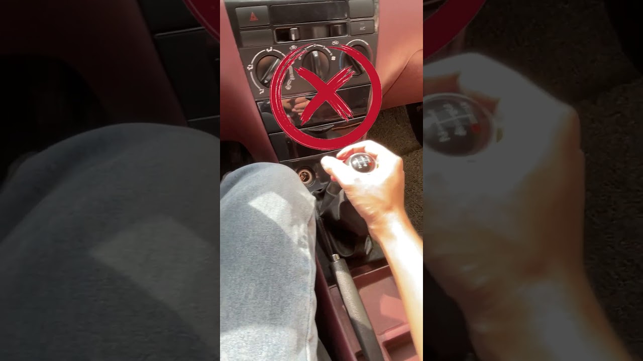 The manual transmission car can't put it in gear, try this operation!#car #driving #drivingschool