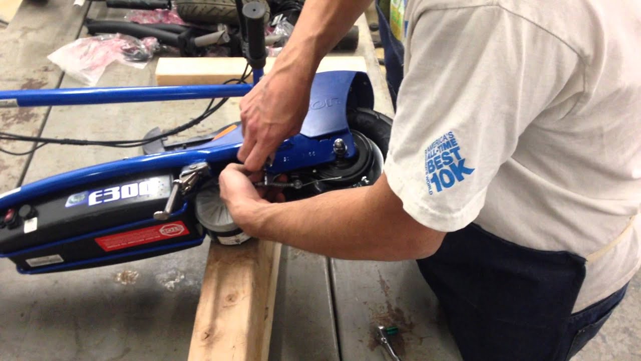 Razor e300 36+ rear wheel install by wildscooterparts.com