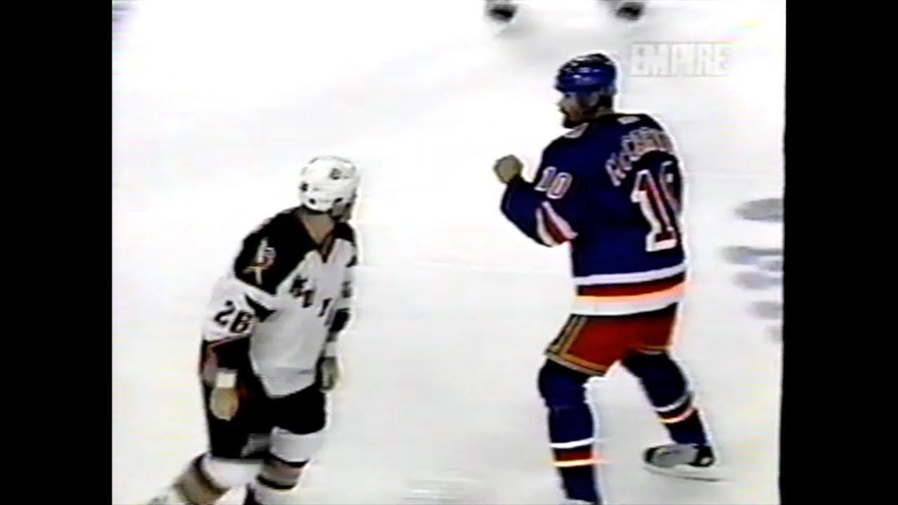 Sandy McCarthy Vs. Eric Boulton Oct. 7th, 2001