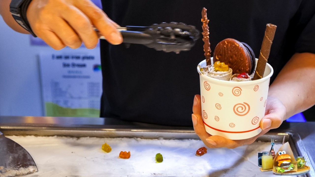 🇰🇷 Korean Street Food - -20 °C Rolled Ice Cream! Oreo with 5 Cookie Toppings