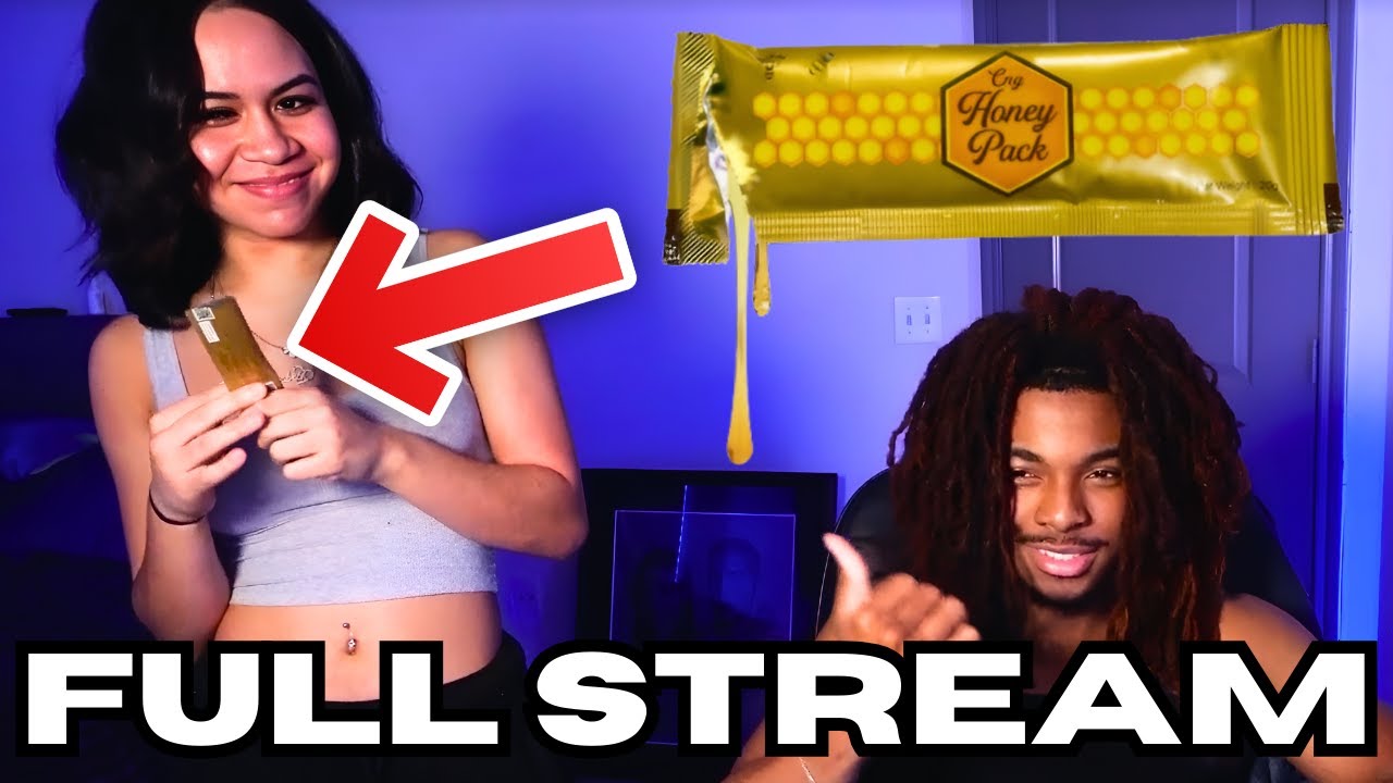 Teige & His Hairstylist Take a Honey Pack ON STREAM 😳