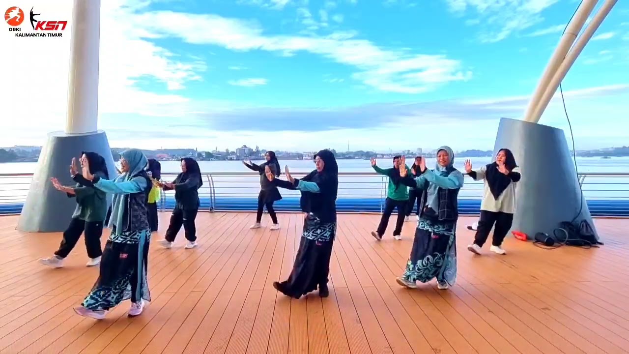 Senam Kreasi Teluk Bayur By Hilma Azza Modifikasi by Coach Nova
