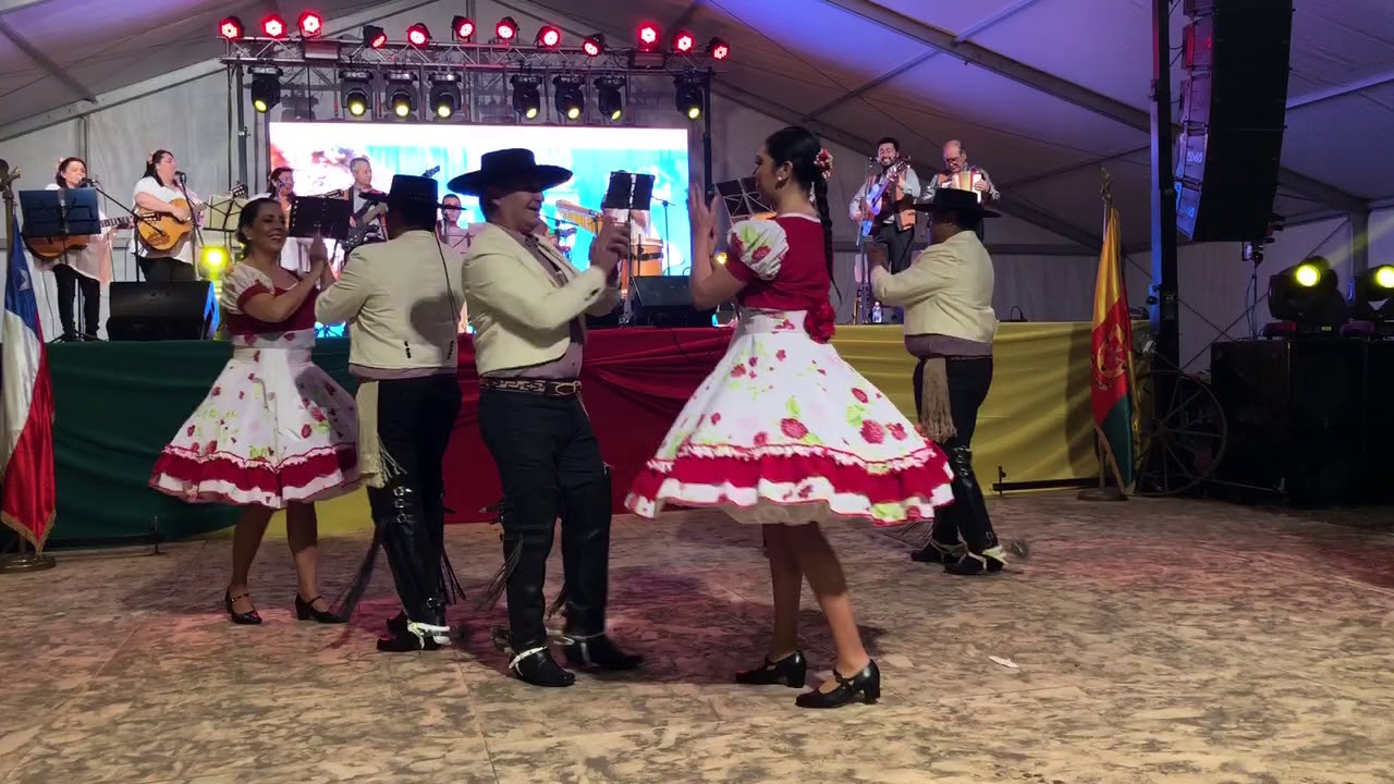 Conjunto folclórico Andalué - Polka (El Sacristán)