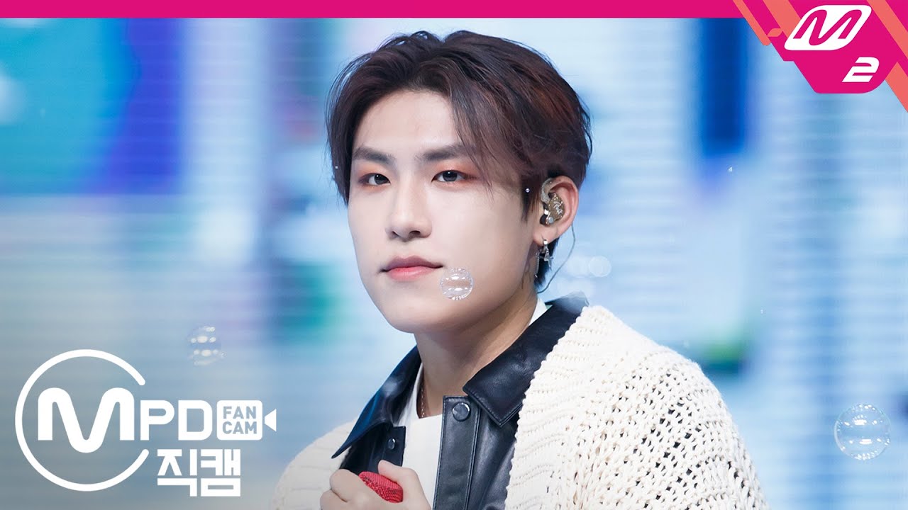 [MPD직캠] AB6IX 박우진 직캠 4K '커플(COUPLE)' (AB6IX PARK WOO JIN FanCam) | @MCOUNTDOWN_2020.12.24