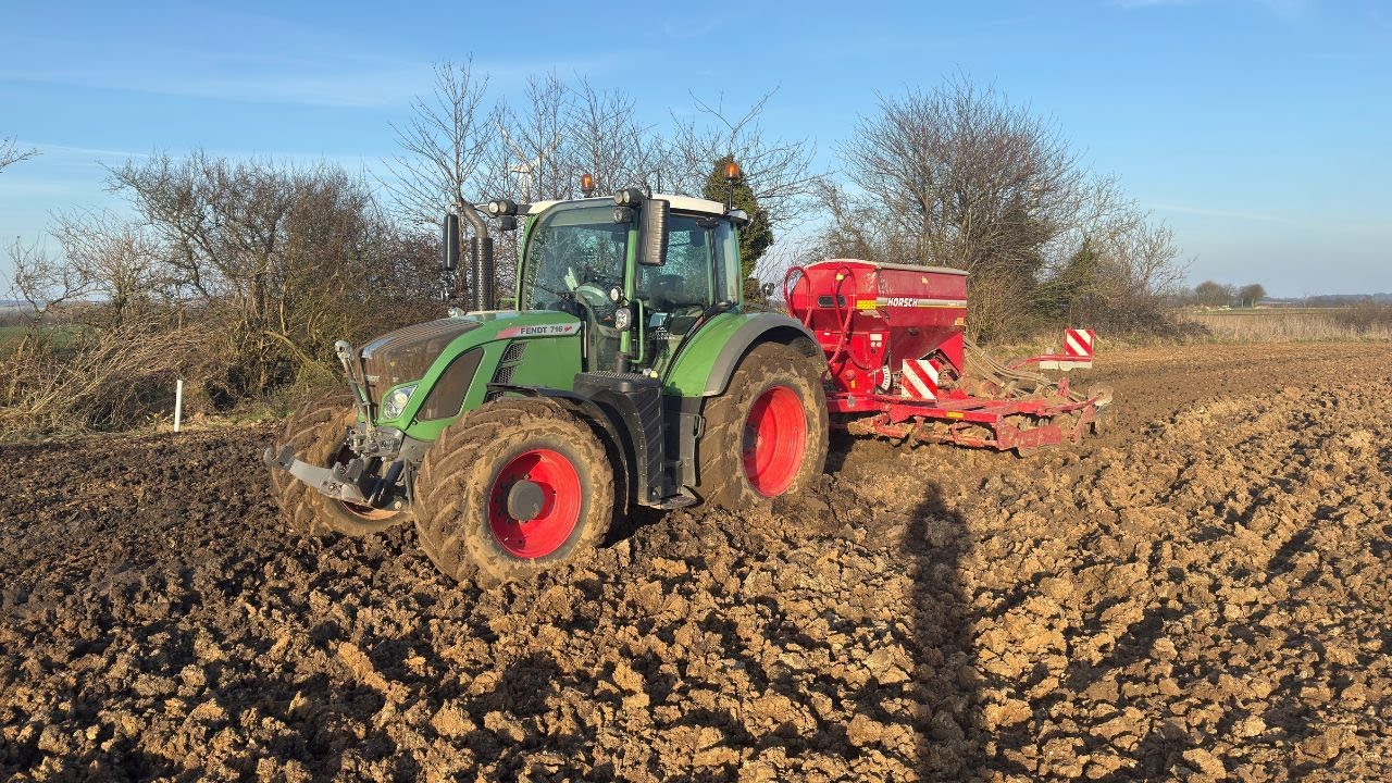 🌾🚜 LE 716 PLANTE AU SEMIS D'ORGE DE PRINTEMPS!!! 😅 -  DECHAUMAGE -   RALLYE