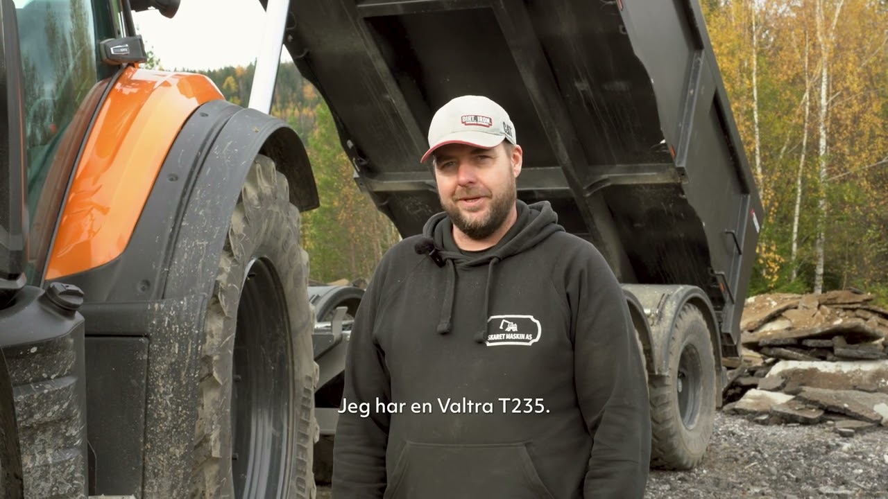 Valtra og TOR-henger leverer for entreprenør Marius Skaret