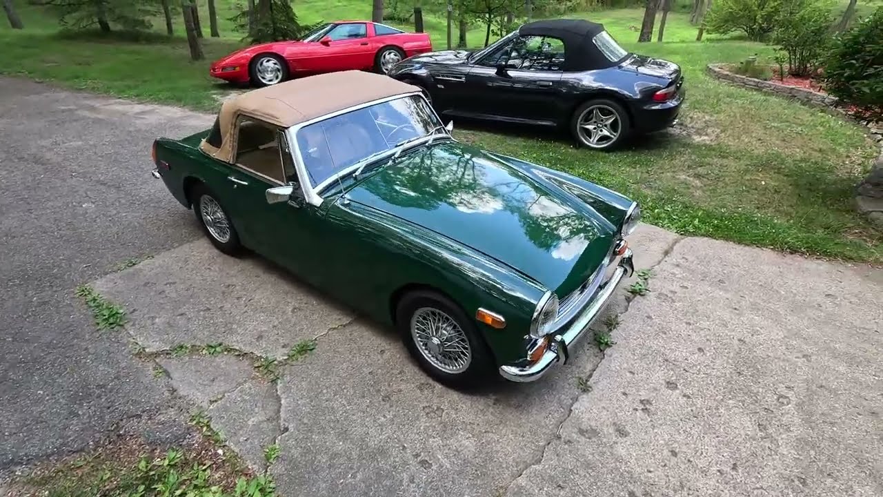 1972 MG Midget - Short Drive - I Can Fit, I'll Prove it.