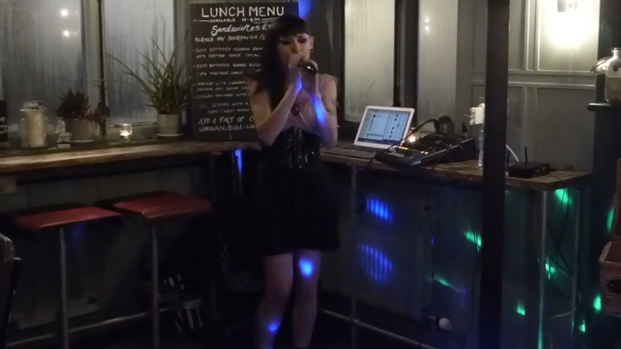P1020545