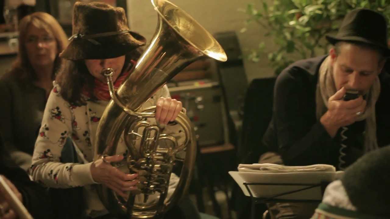 ODESSA – G.Rag & die Landlergschwister (live at Monacensia, Munich 2011)