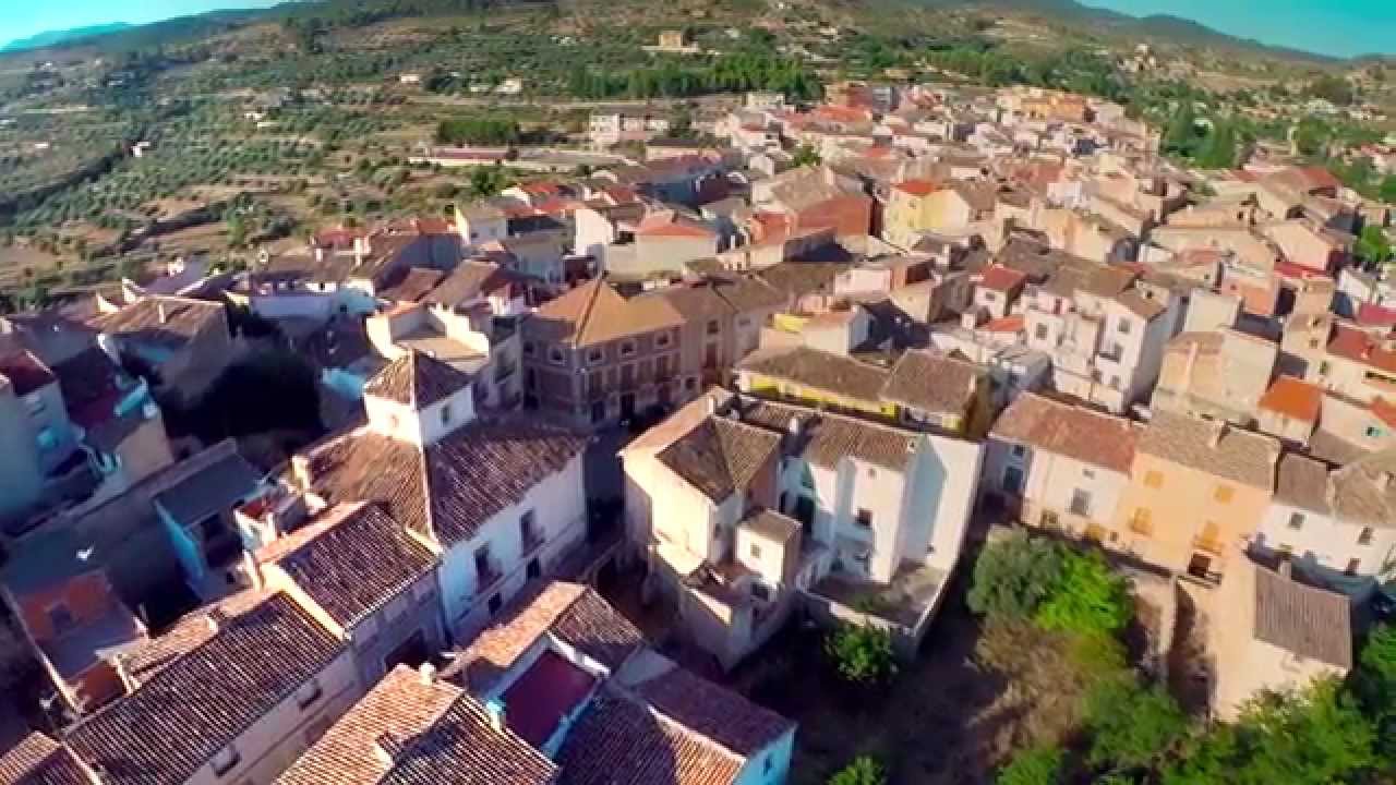 Volando por Ferez. Sierra del Segura