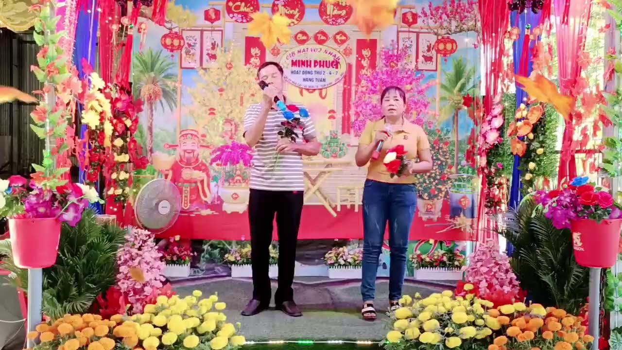Phát trực tiếp của CLB HÁT VỚI NHAU MINH PHỤC, hoặc động vào ngày thứ 4 và thứ 7 hàng tuần,