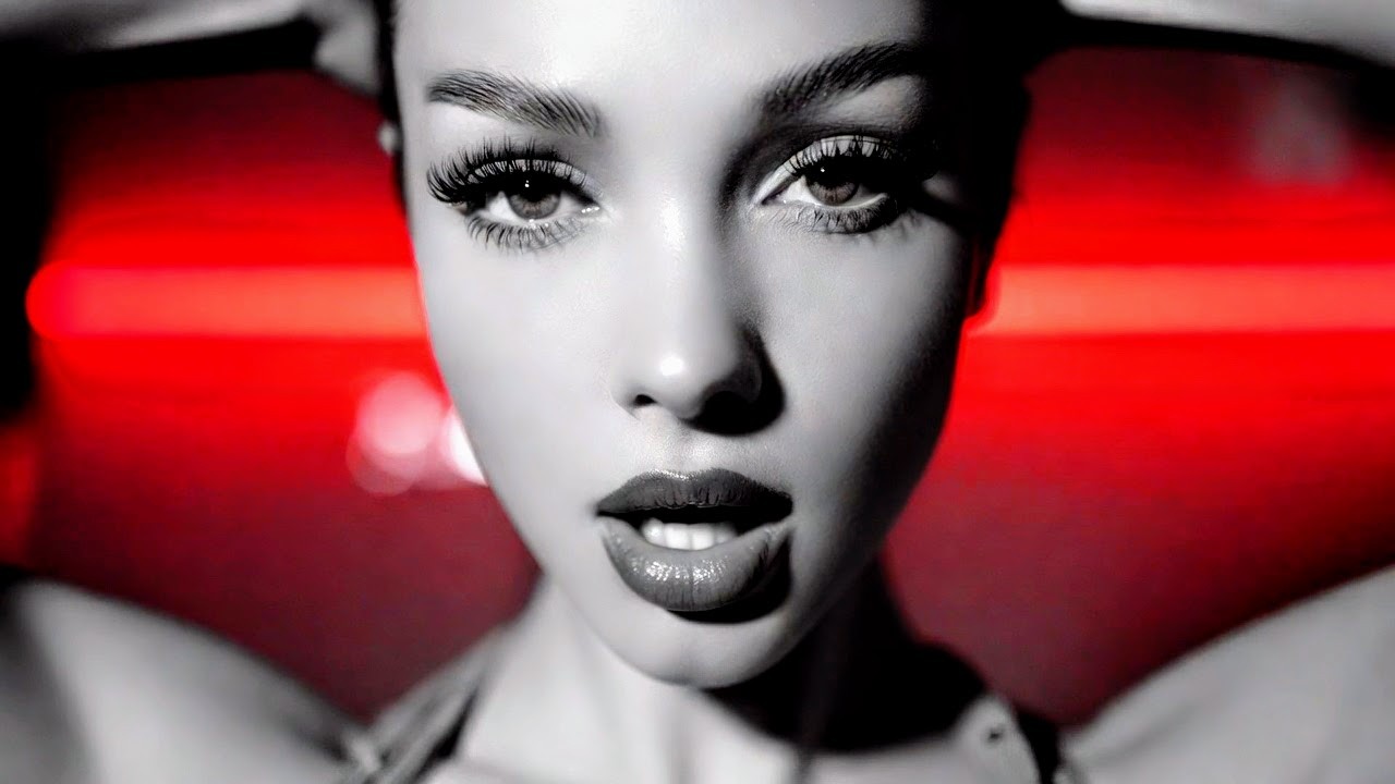 Her Deep Sound – Set Me Free | Vocal Deep House
