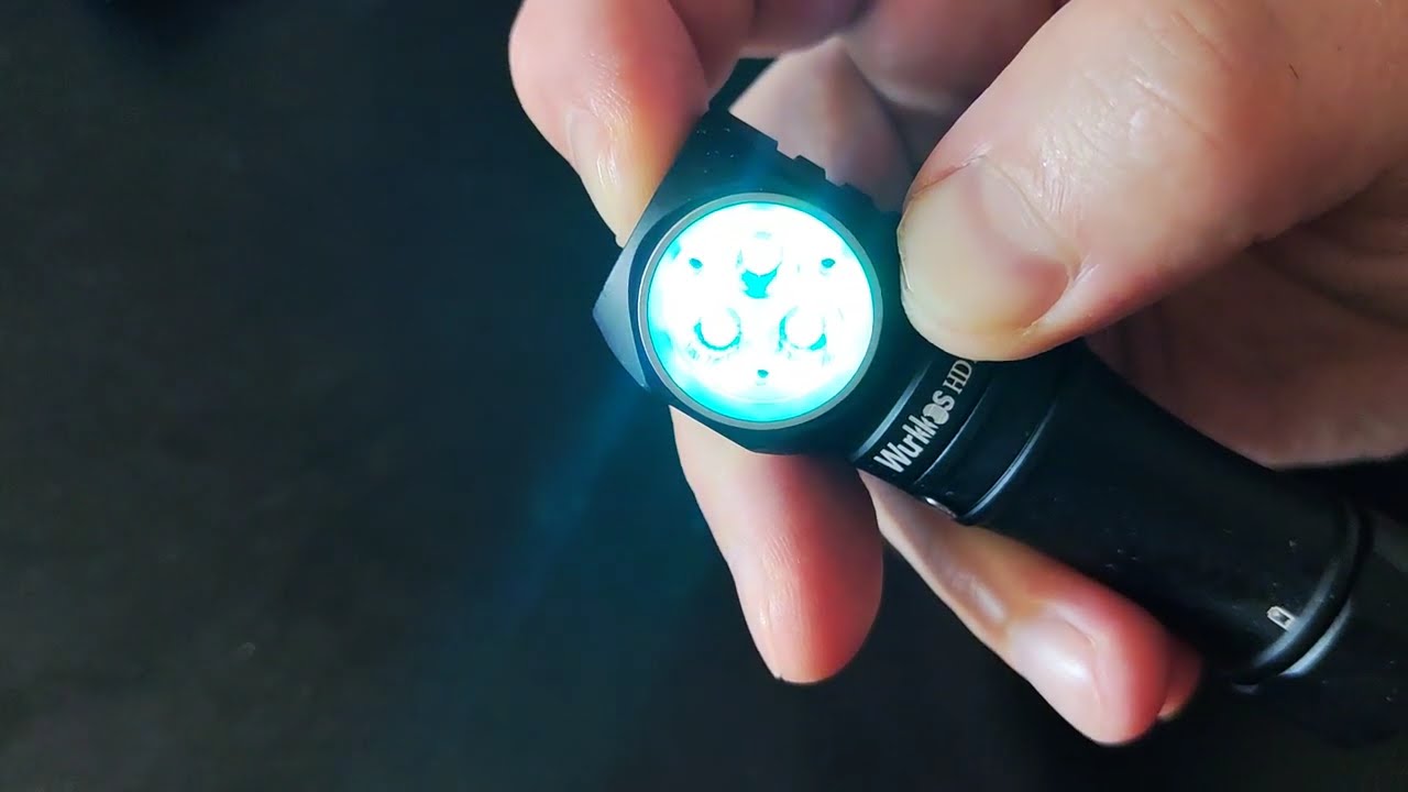 Review flashlight  Wurkkos HD10 &mdash; with 90 CRI and RGB