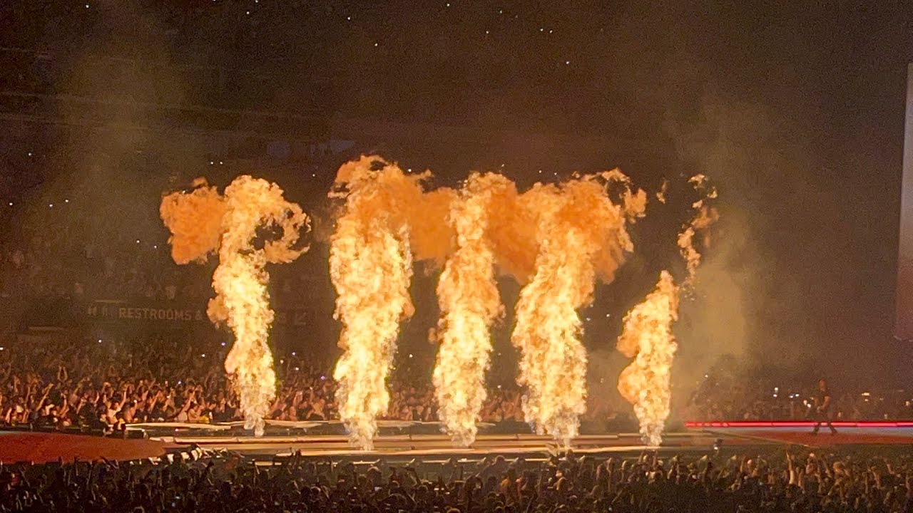 The Weeknd - Live at Metlife Stadium, East Rutherford, New Jersey, 7/16/2022