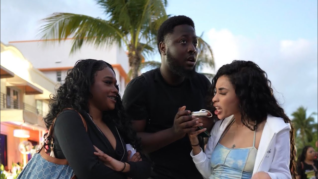 MAKING COUPLE SWITCH PHONES LOYALTY TEST 😮‍💨💔🤧