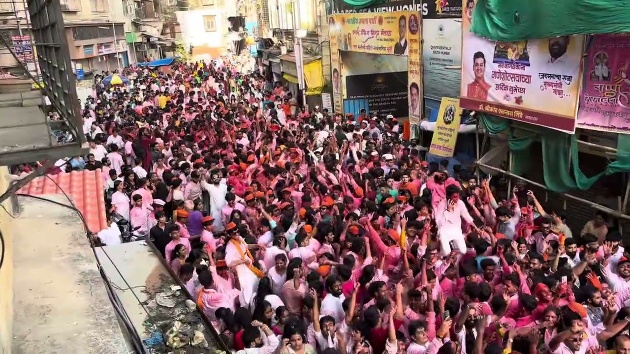 मिलिंद की धून public नाचण्यात गुंग | Girgoan cha raja visarjan Sohala 2024 | Girgoan cha ladka |