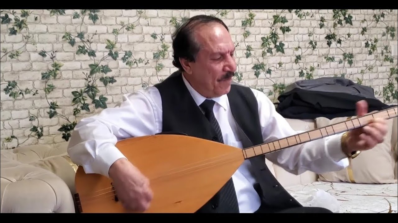الفنان القدير عازف بزق المخضرم نجيب محمد يعزف على اوتار ويغني اجمل موال🎶🎶