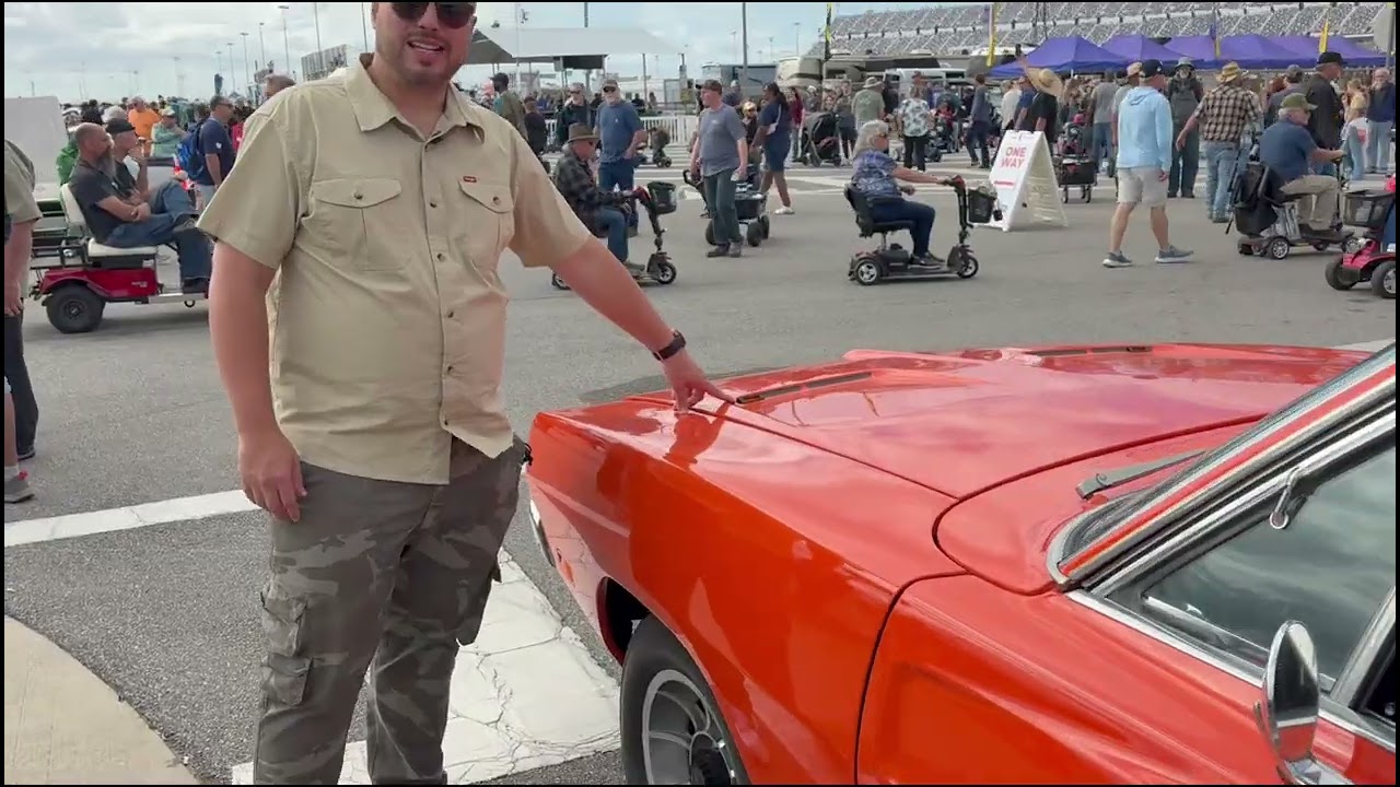 Entré al TEMPLO del Racing… y PASÓ ESTO DAYTONA BEACH 2025 | World Center of Racing