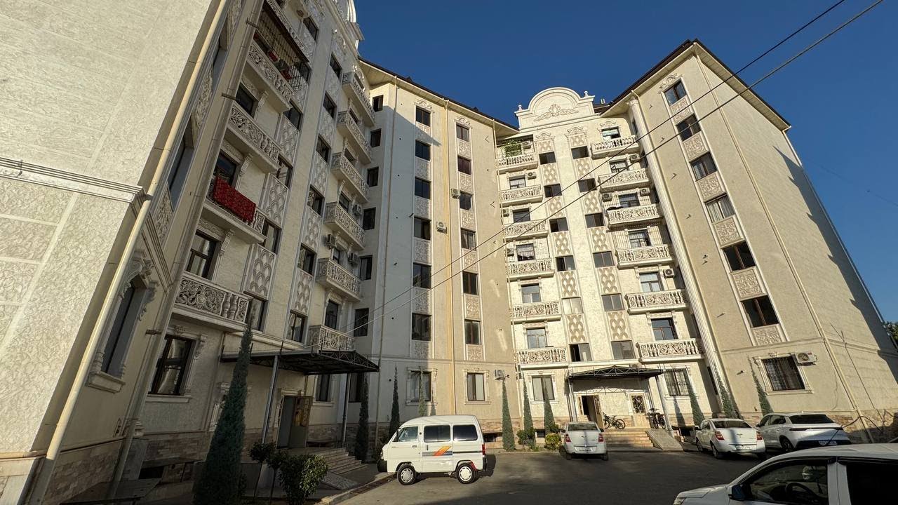 Yangi arzon kvartira shoshiling 3 xona 3 qavat 97 m2 narxi 93000$