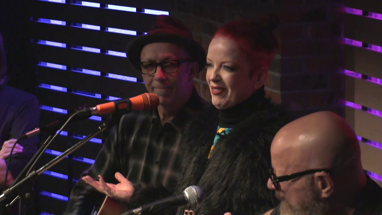 "Orgasmic" Shirley Manson talks about hearing Garbage for the first time on the radio. | The Lounge