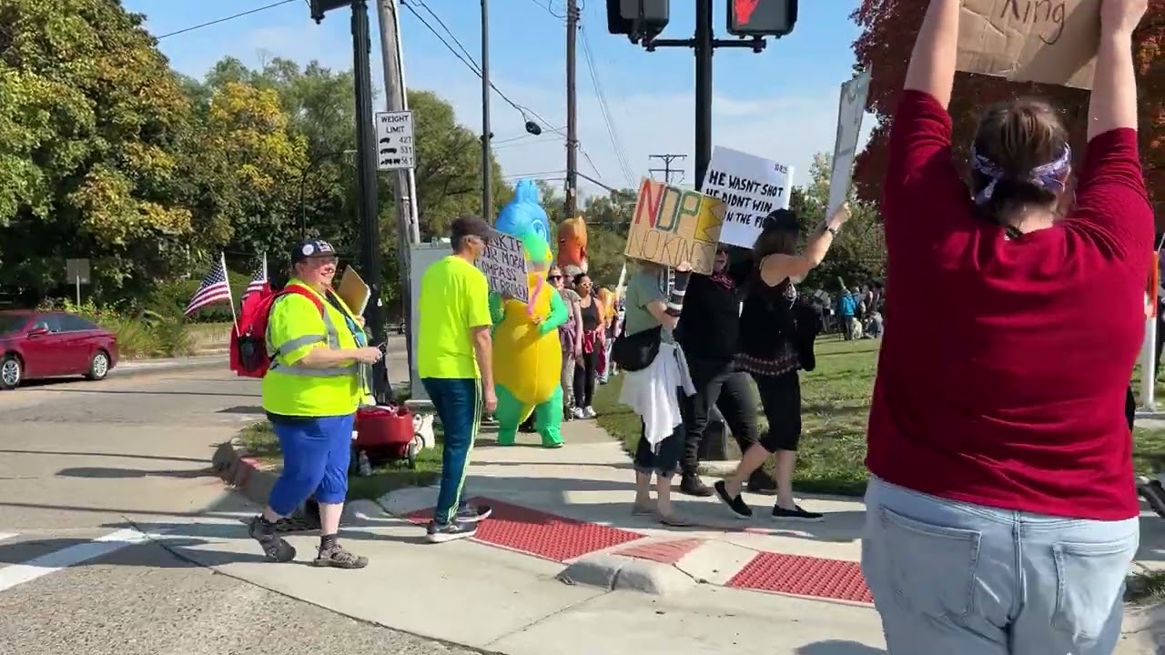 No Kings protesters march for miles in Ypsilanti