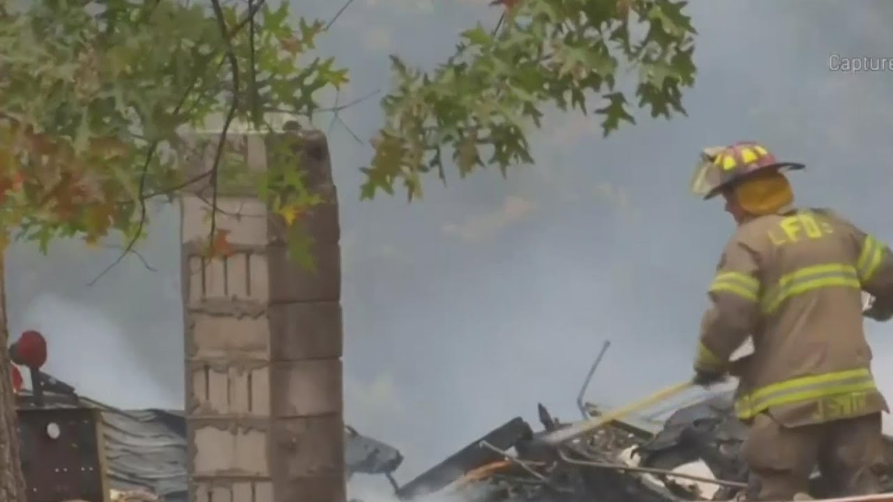 Explosion levels home in Lake Station, Indiana