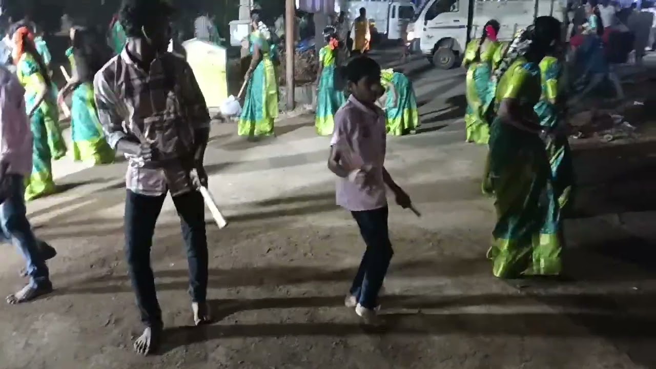 శ్రీ బాల పడమటమ్మ కోలాట బృందం విస్సన్నపేట 
