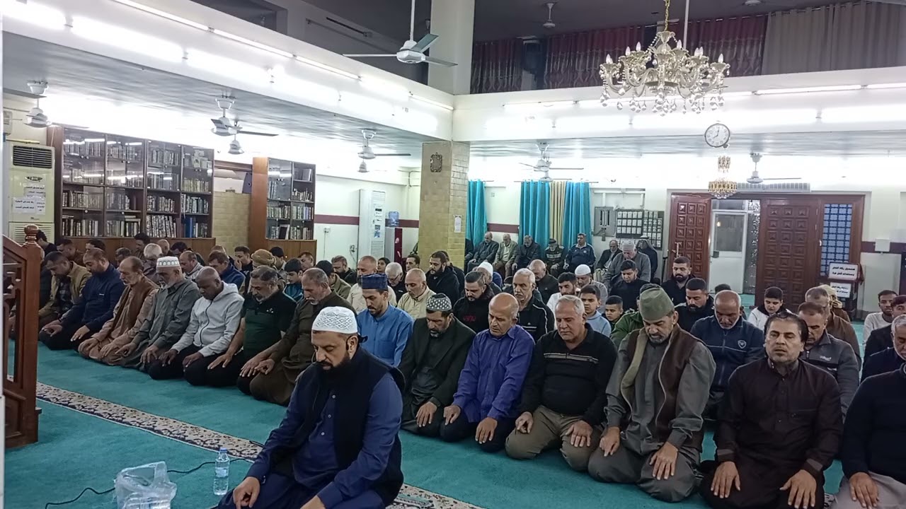 3رقم 28#2#2026 صلاه تراويح في شهر رمضان يوم 11جامع عرفات كان أمام الصلاةدكتور حيدر هادي العودة رفاعي