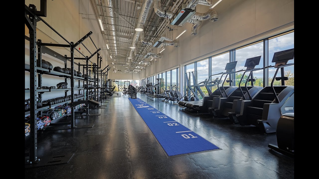 Canolfan Pentre Awel: Taith i'r Gampfa | Tour to the Gym