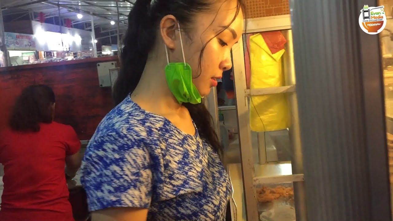 CANTIK BANGET WANITA PENJUAL SOTONG KRISPI UKURAN JUMBO | KULINER TANJUNG PINANG #BikinNgiler