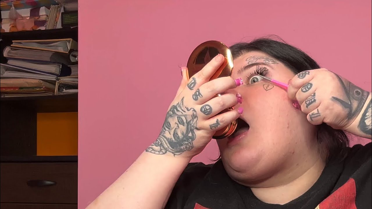 I tried to do my own lashes (HUGE FAIL)