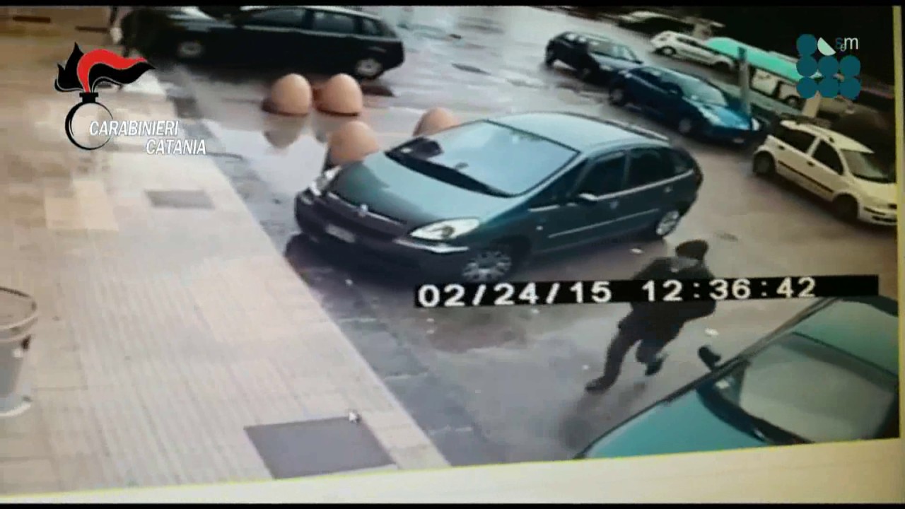 Caltagirone, era il terrore dei commercianti: 4 rapine e 2 tentate rapine. Arrestato