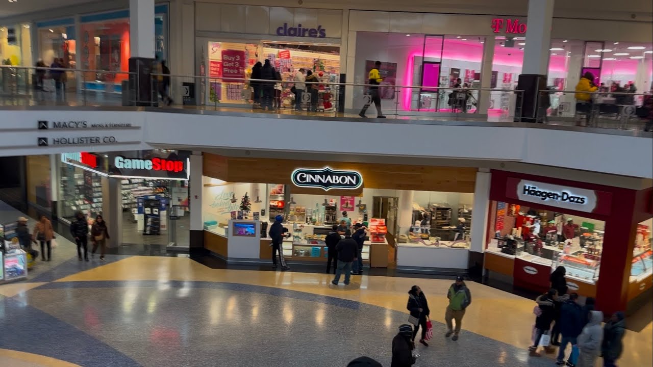 A Tour of the Green Acres Shopping Mall (very beautiful place, you need to watch this video)
