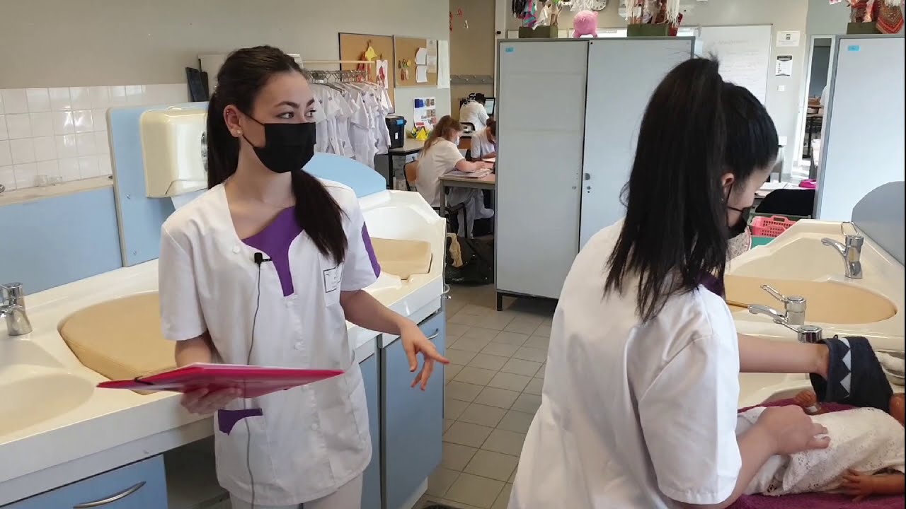 BAC PRO ASSP  soin à la personne movie - lycée léonard De Vinci Saint Michel sur orge - 91240