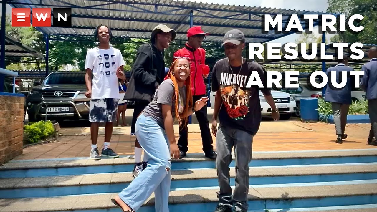 Sandown High School matriculants receive their results with glee