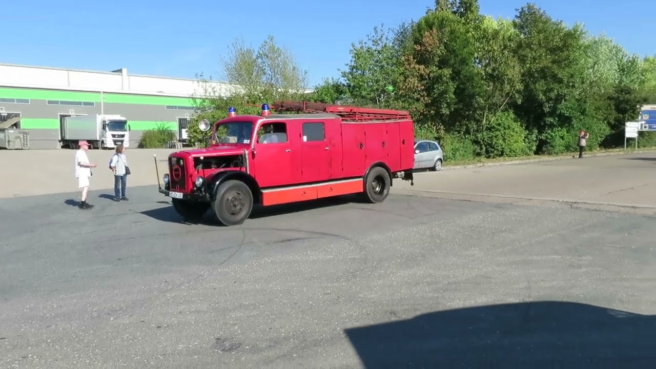 Konvoi Abfahrt beim 18. Nutzfahrzeug Veteranentreffen Wörnitz Teil 1