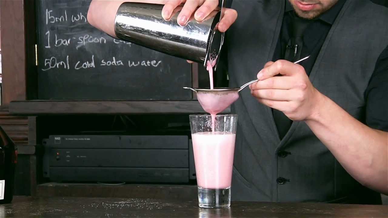 How to make cocktails with Benedictine, the Summer Fizz