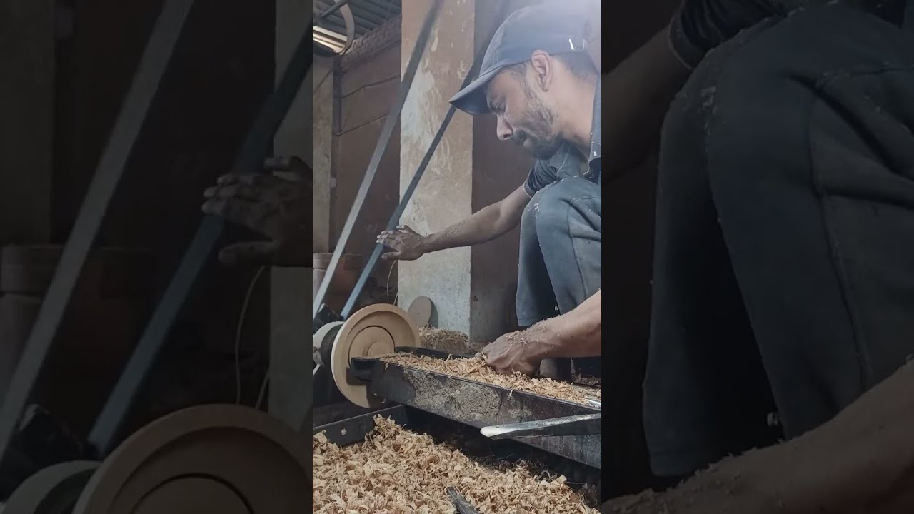 Woodturning. Using my Spowl Gouge. This tool is amazing me more & more. Woodturning 