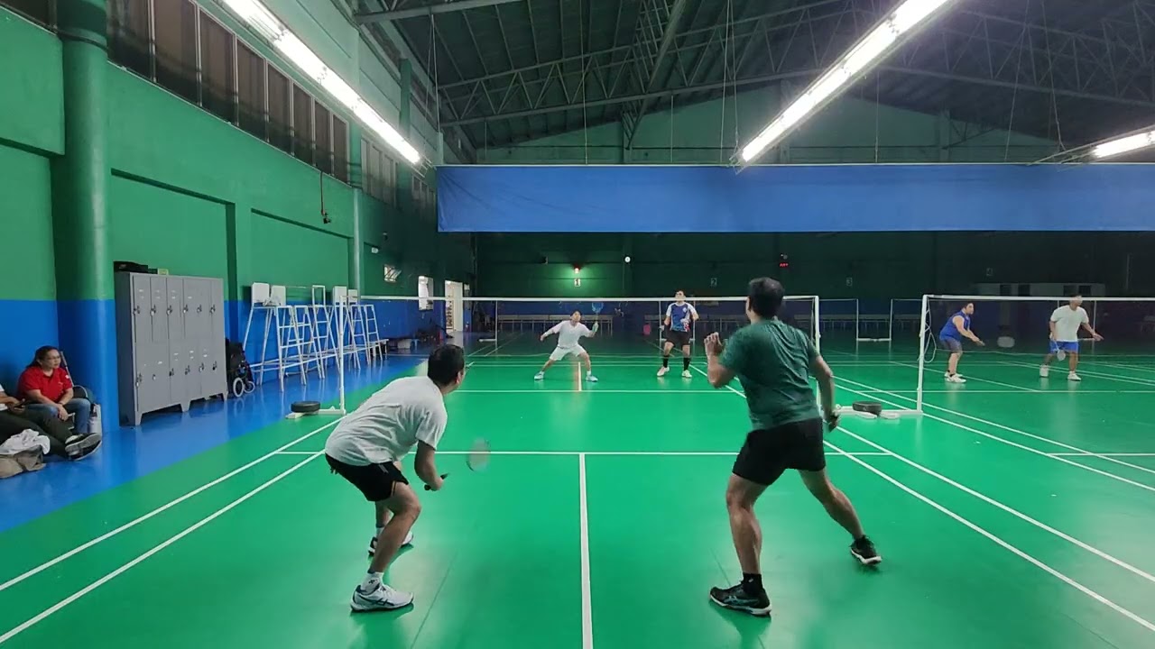 Ivan/Randolph vs Marlon/Archie (Netflicks Queuing - DASC)