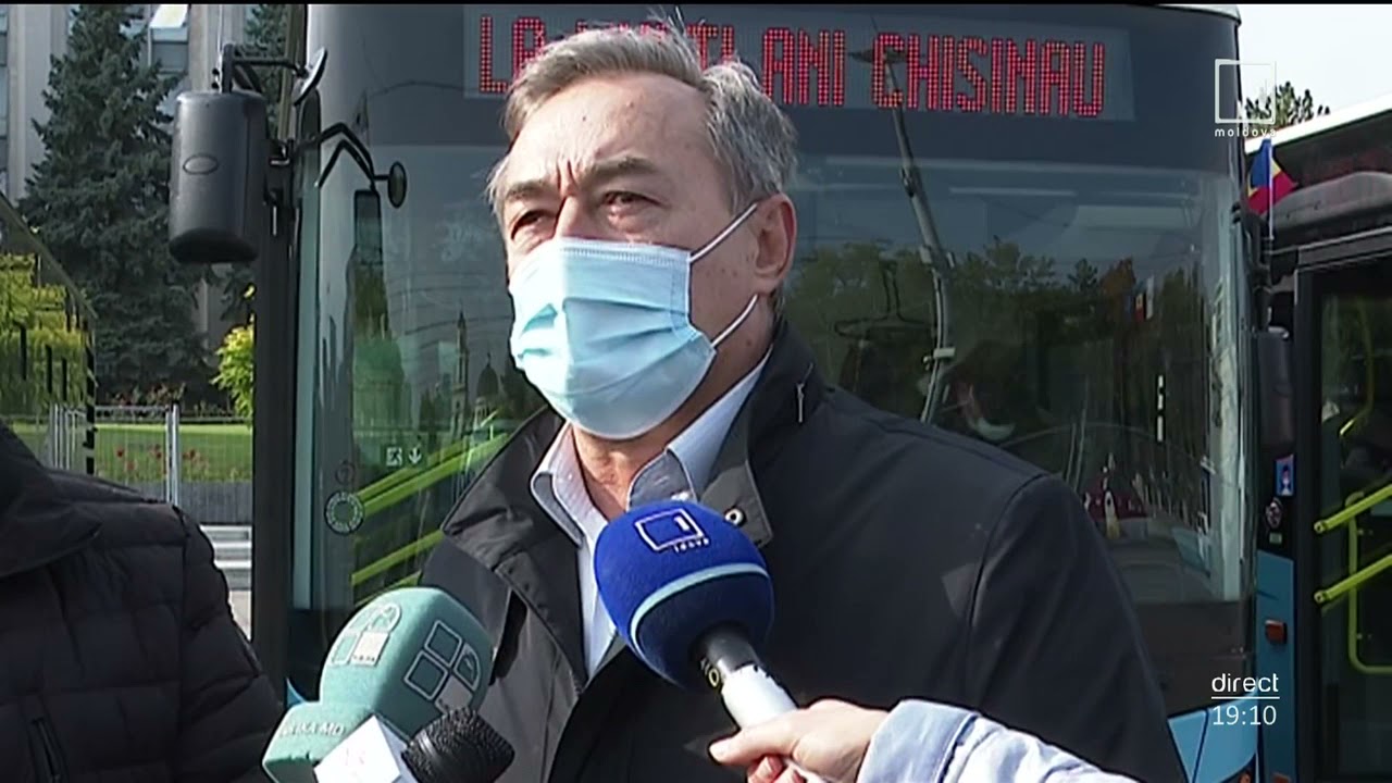 9 autobuze noi, marca ISUZU, au fost puse pe linie, chiar de Hramul Chișinăului