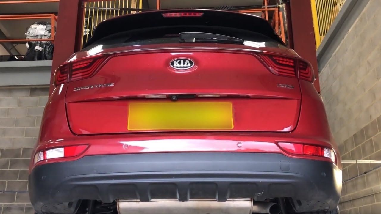 Установка и монтаж боковых подножек / порогов Kia Sportage (Великобритания) — часть 1 из 2