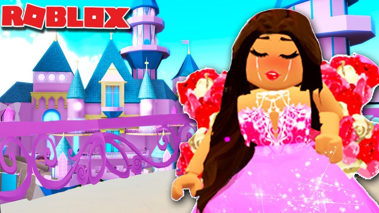 VALENTINES UPDATE 👑💖 | Roblox Royale High School NEW HAIR, MAKEUP AND CLOTHES!