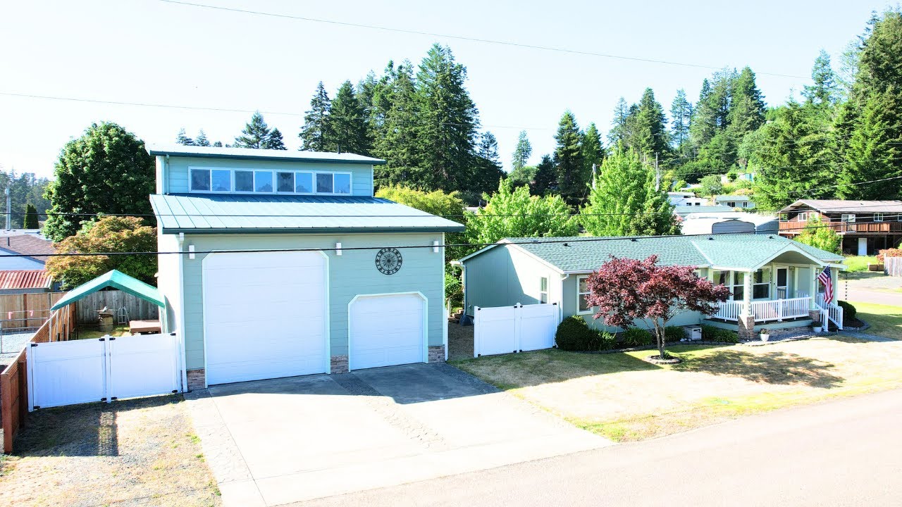 605 Tiara St., Lakeside OR  97449 is Now For Sale!!