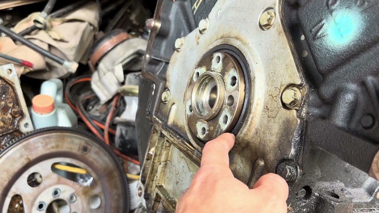 How to remove 2009 Chevy silverado 4.8 Rear main seal Replacement#automobile #mechanic 