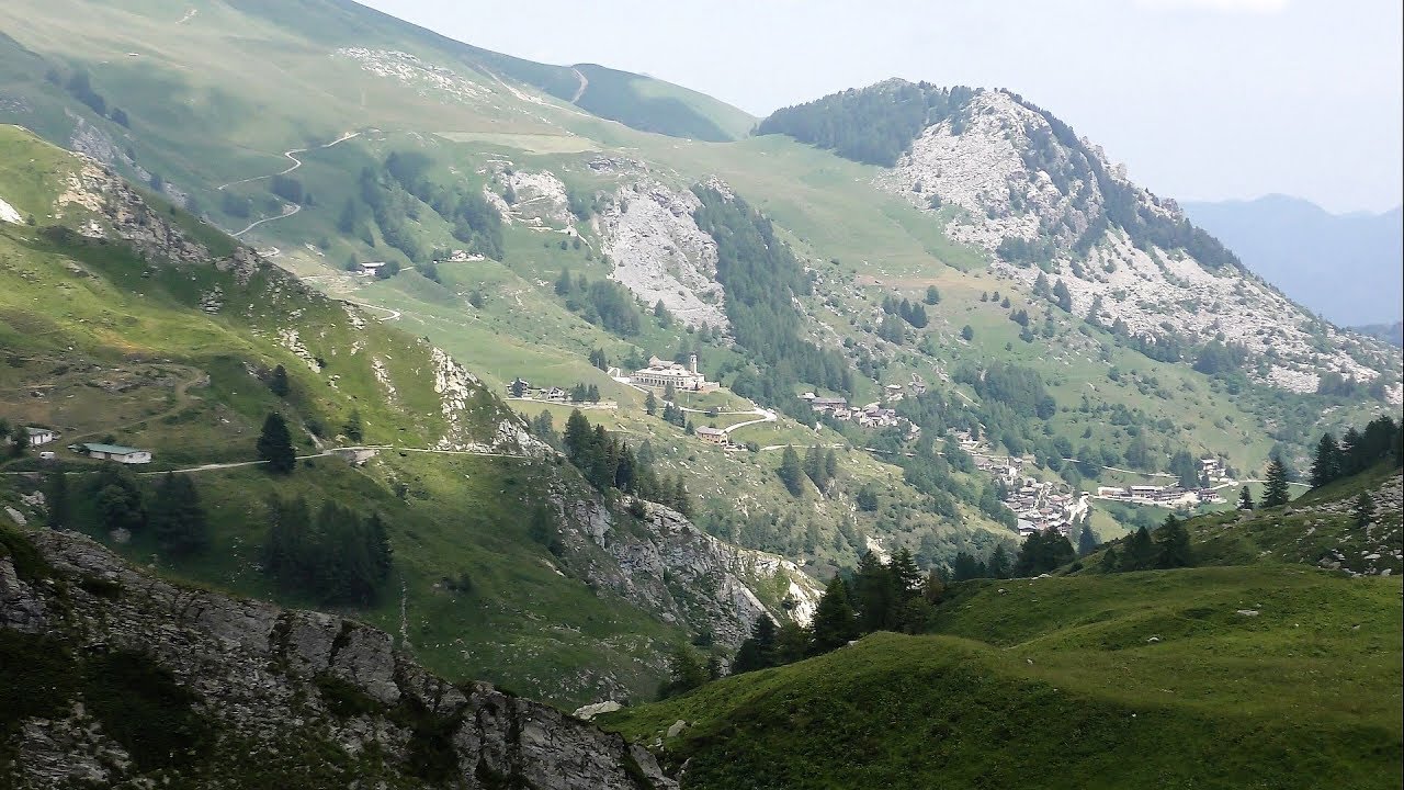Colle Fauniera  Santuario di S  Magno