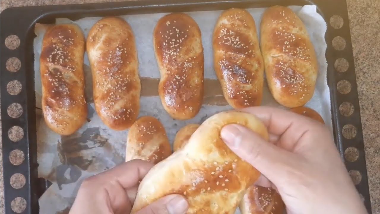 bollos  caseros de leche rellenos con chocolate súper ricos y esponjosos.