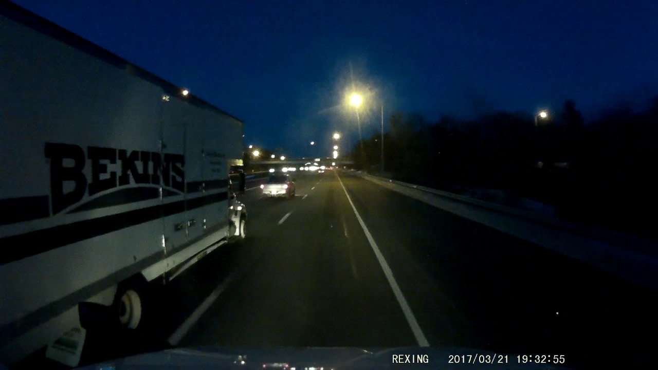Near miss with Bekins moving truck
