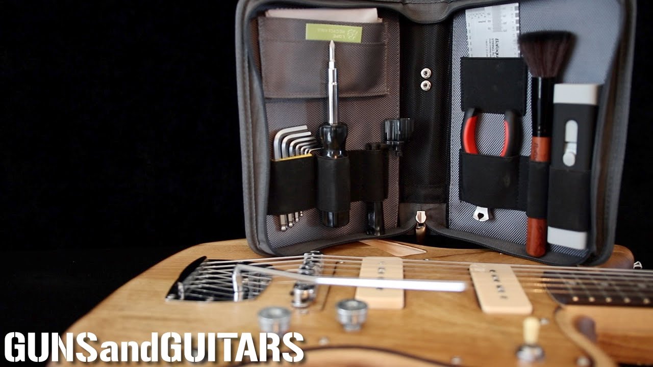 EVERYTHING you NEED to care for your guitar (the Baroque guitar care kit)