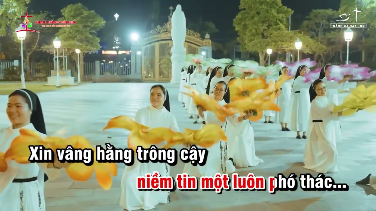 D&Acirc;NG MẸ NĂM SẮC HOA   S&aacute;ng t&aacute;c  NHẬT MINH    Tr&igrave;nh b&agrave;y :  THANH NG&Acirc;N